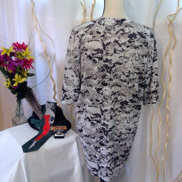 Active Casual Shirt - Picture 3 of 4